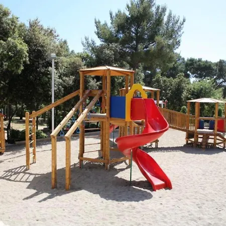 Lunabay Biograd Mobile キャンプ場 ビオグラード・ナ・モル