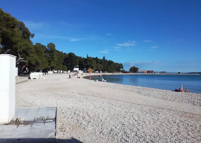 Lunabay Biograd Mobile אתר קמפינג *